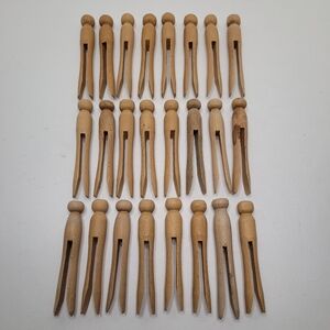 Vintage Wood Clothespins Lot Great For Crafts 24 Pieces Shown
